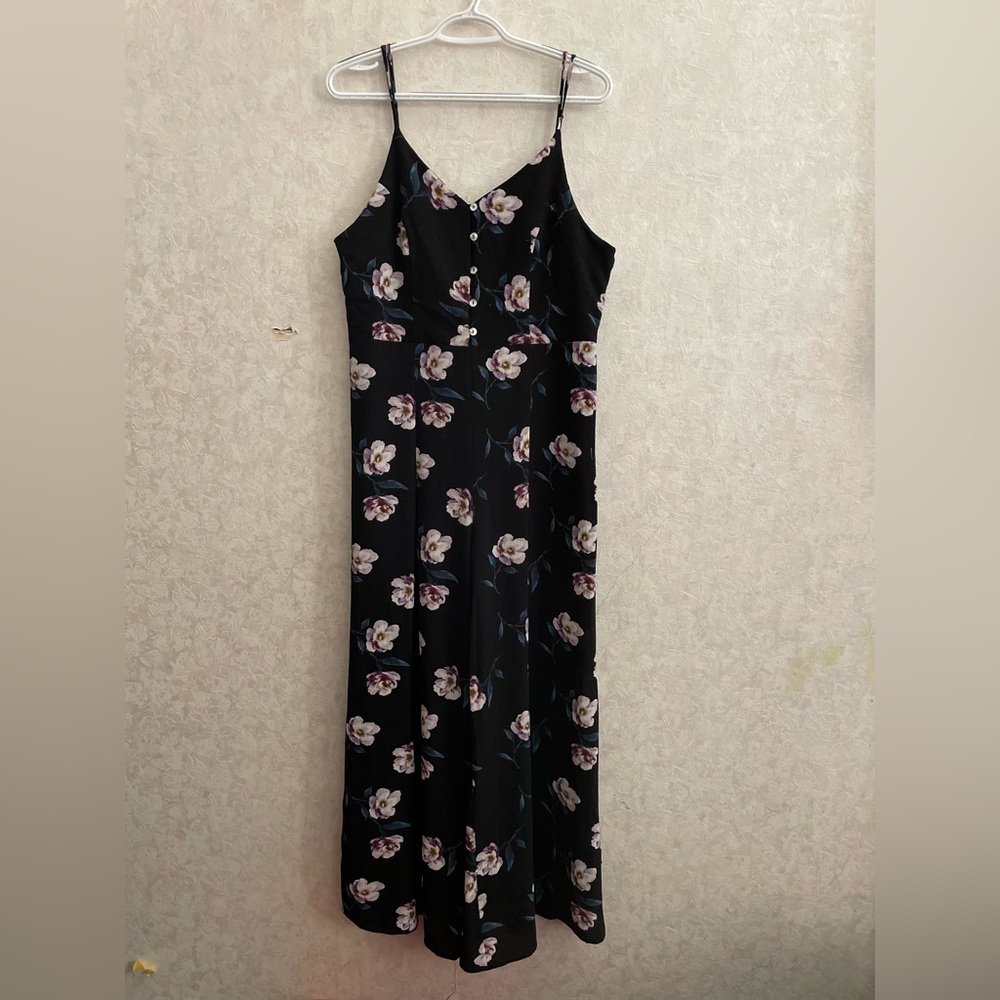 Everleigh women's large sleeveless black floral jumpsuit NWT